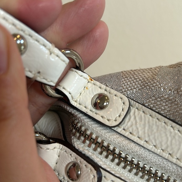 ❌SOLD❌ Coach Upcrafted Patchwork Metallic Signature Strip Satchel - Very Good - Picture 6 of 11